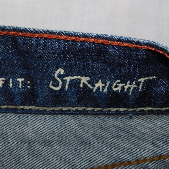 Eddie Bauer Mens 33 x 32 Straight Fit Medium Indigo Wash Blue Jeans - Picture 6 of 11